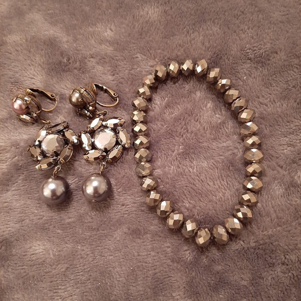 Sparkling Bronze Bracelet Earring Set
